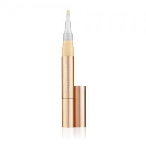 Active Light Concealer 1